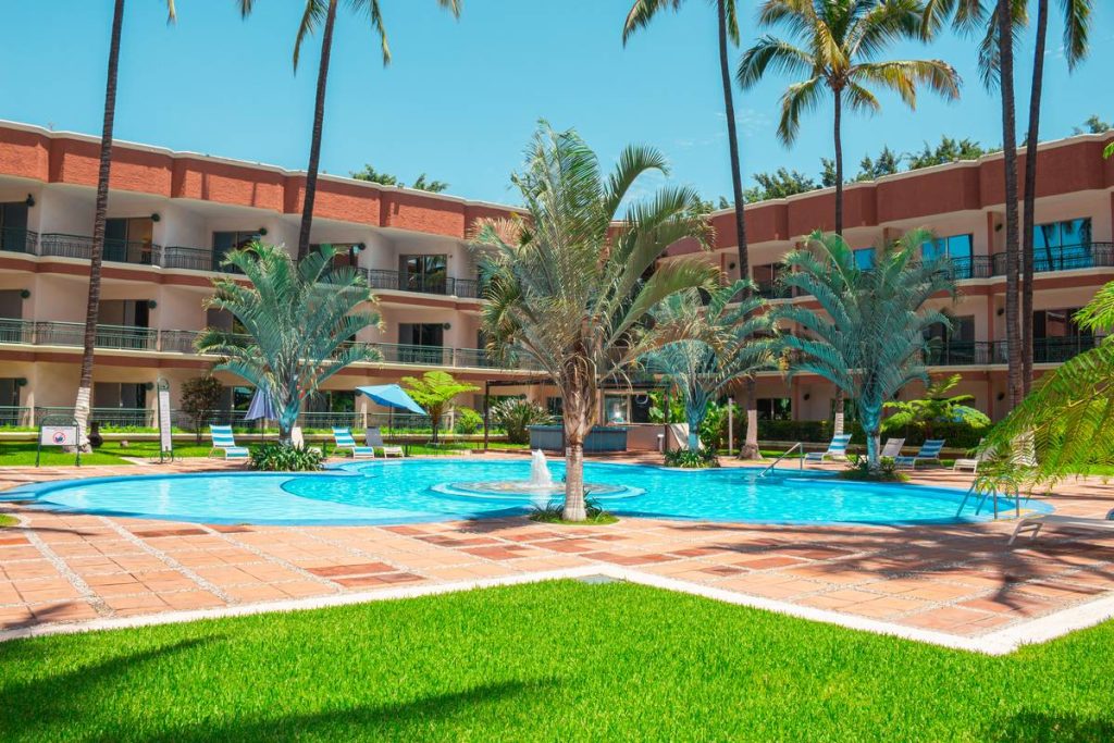 Alberca, Hotel Nekié, Hotel en Tepic Nayarit