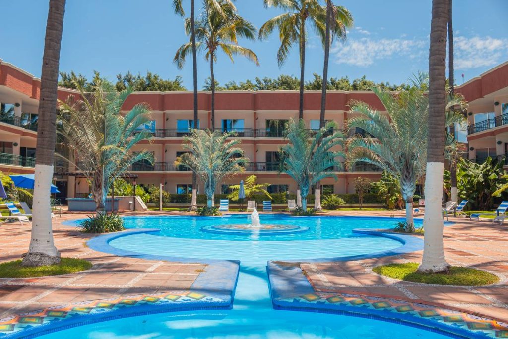 Alberca, Hotel Nekié, Hotel en Tepic Nayarit